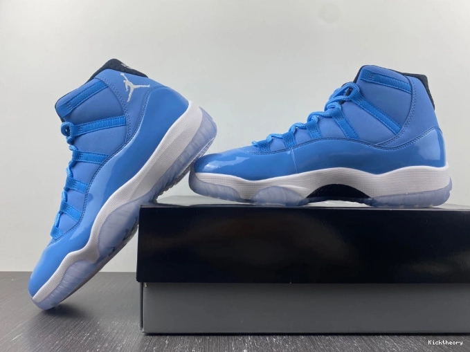 Kicktheory Flight Gift 717602-900 (11 Ultimate 29) Jordan of 0820